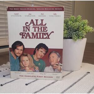 All in the Family Seasons 1–4 DVD Set Complete Series 1–4 Excellent Condition